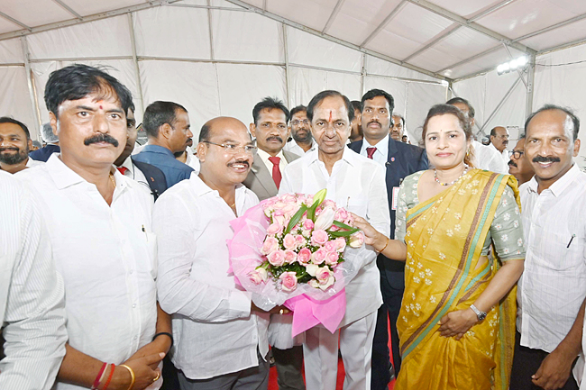 CM KCR Inaugurates New Telangana Secretariat Building Photos - Sakshi1