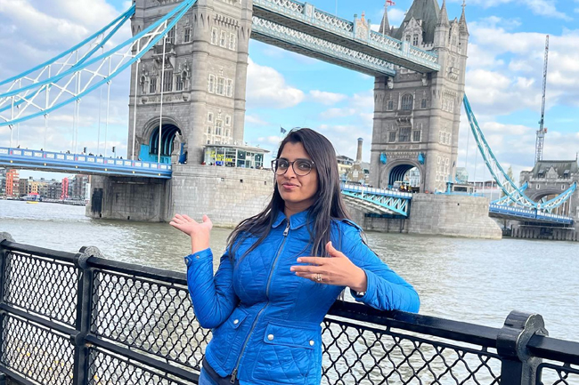 Anchor syamala visited London photos - Sakshi10