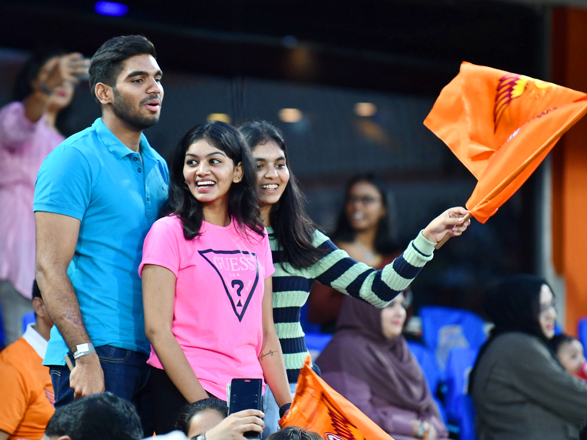 Fans in Uppal Cricket Stadium Photos - Sakshi5