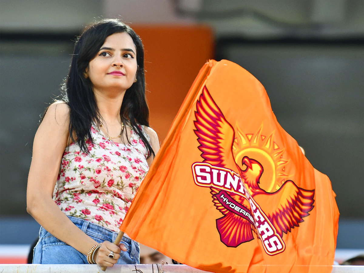 Fans in Uppal Cricket Stadium Photos - Sakshi2