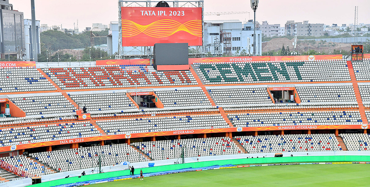 SRHvsKKR Players Practice In Uppal Stadium - Sakshi9