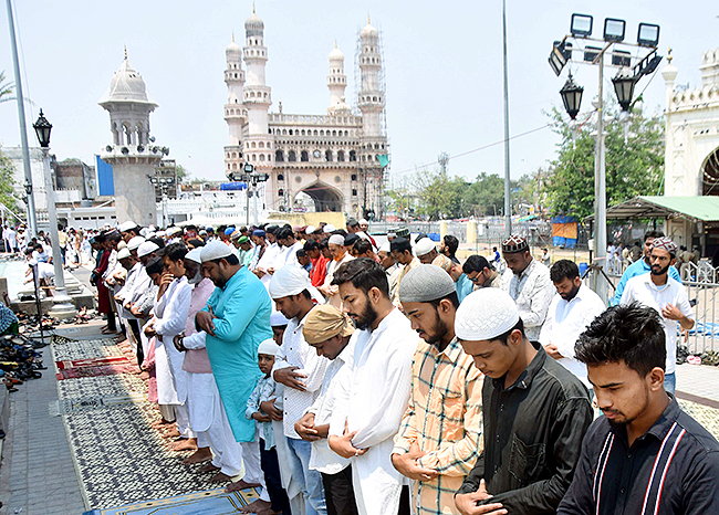 Ramadan 2023 at Hyderabad Photo Gallery - Sakshi3