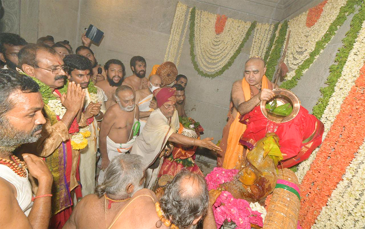 Tirupati Sri Tataiahgunta Gangamma Temple - Sakshi13