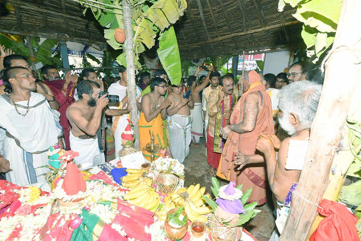 Tirupati Sri Tataiahgunta Gangamma Temple - Sakshi6