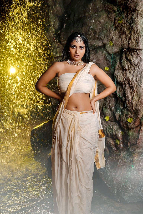 Ananya Nagalla Stills Photos - Sakshi4