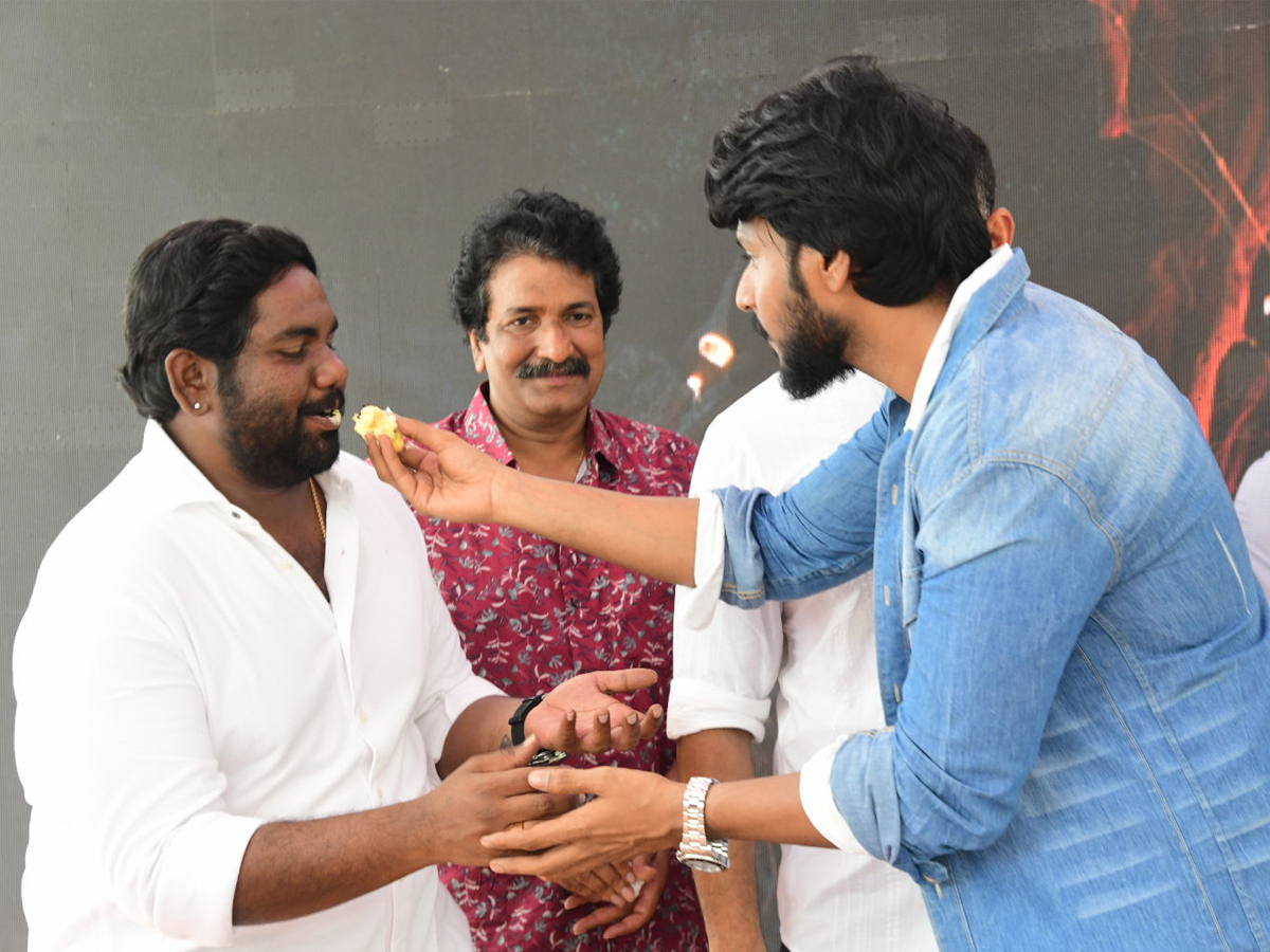 Sundeep Kishan: Ooru Peru Bhairavakona Teaser Launch and Birthday Celebration Photos - Sakshi11