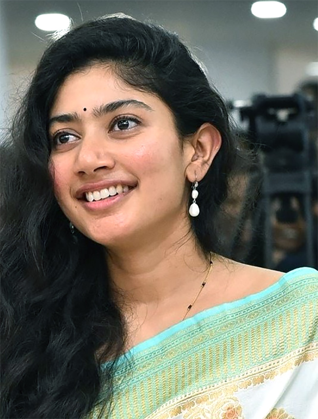 Actress Sai Pallavi Special Photos - Sakshi12