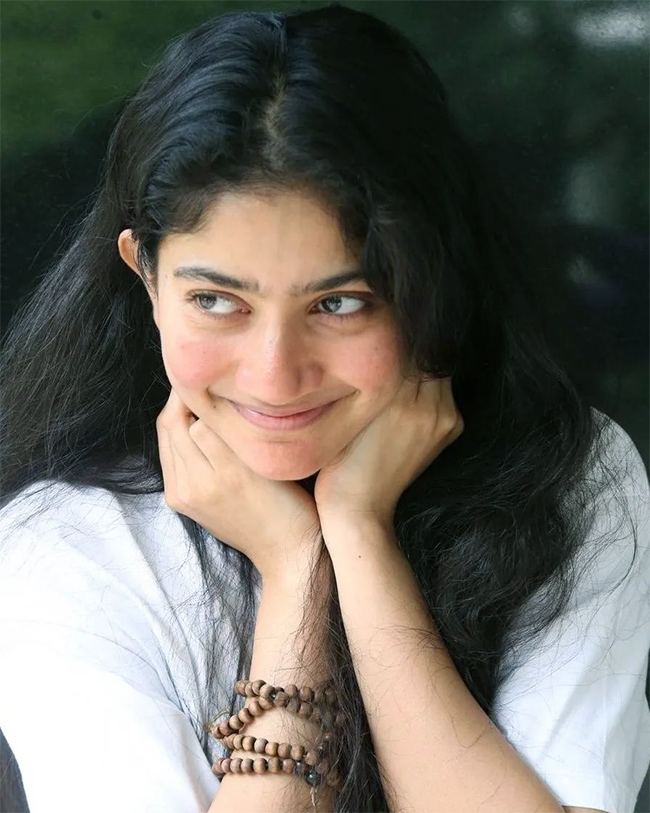 Actress Sai Pallavi Special Photos - Sakshi16