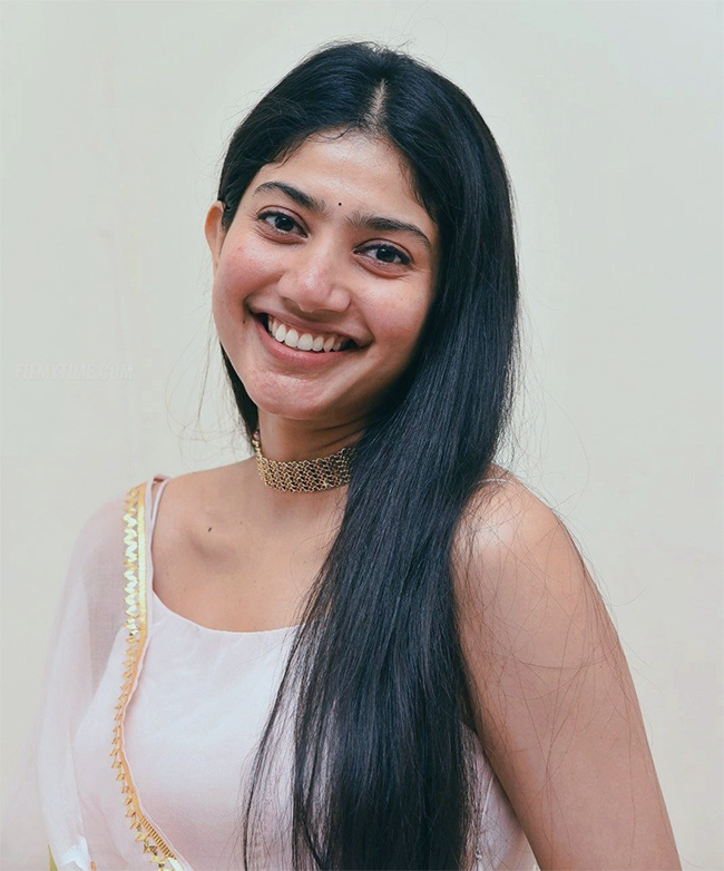 Actress Sai Pallavi Special Photos - Sakshi17