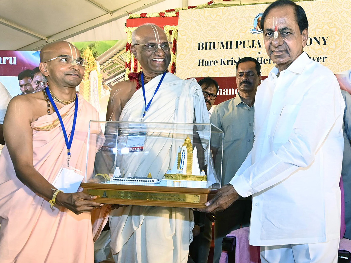 inaugurating The SriKrishna Temple in Hyderabad - Sakshi4