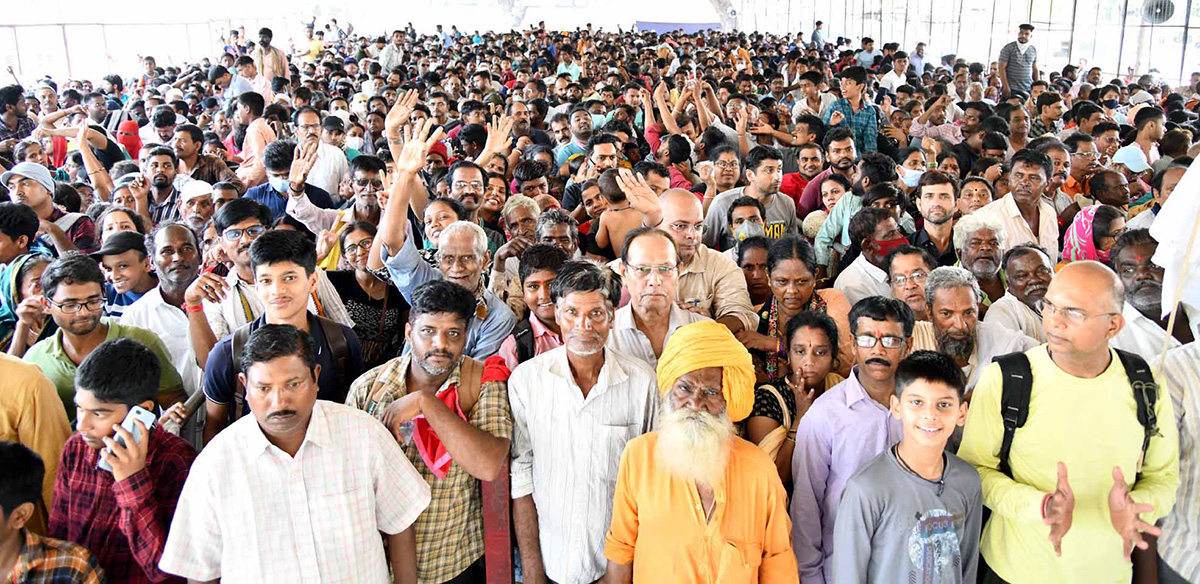 Fish Medicine Distribution Nampally Exhibition Grounds Photos - Sakshi12