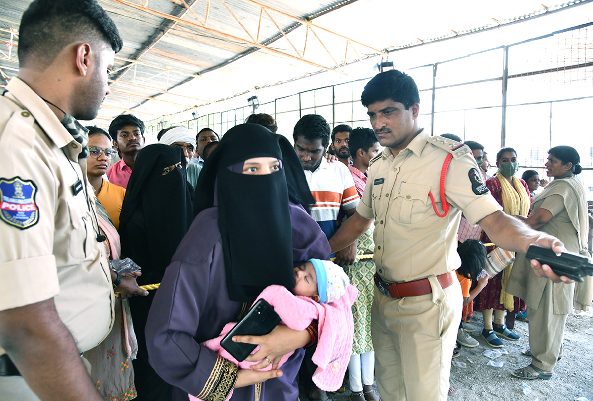 Fish Medicine Distribution Nampally Exhibition Grounds Photos - Sakshi30