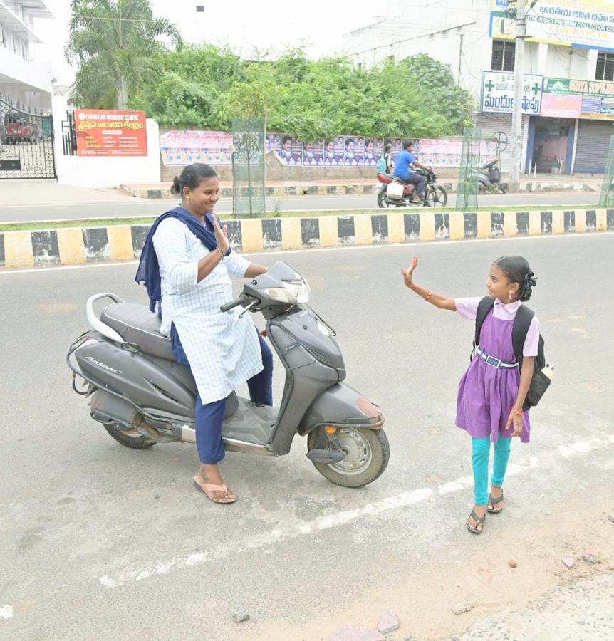 Andhra Pradesh schools reopened 2023 June Photos - Sakshi33