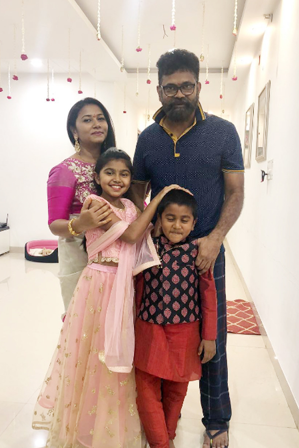 Director Sukumar Thabitha 14 Years Of Marriage Rare Photos - Sakshi14