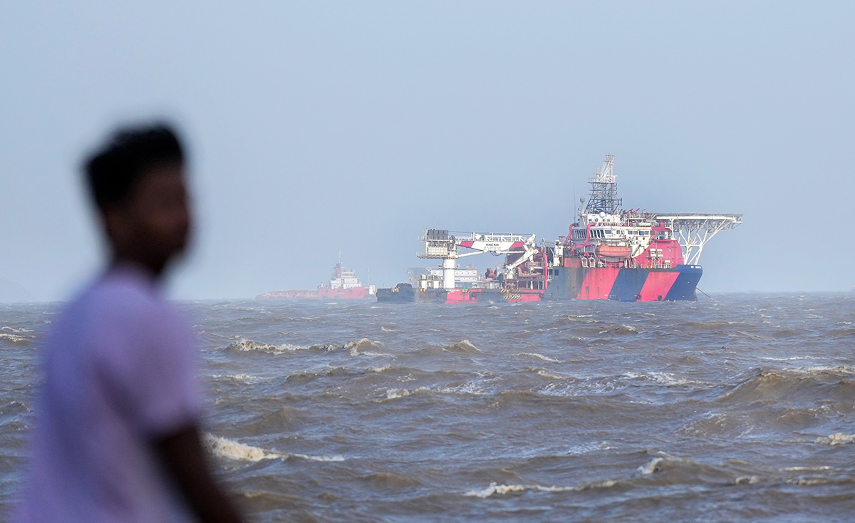 cyclone biparjoy live update - Sakshi10