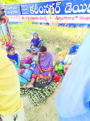 ఆడ శిశువును అమ్మకానికి పెట్టిన తల్లి1