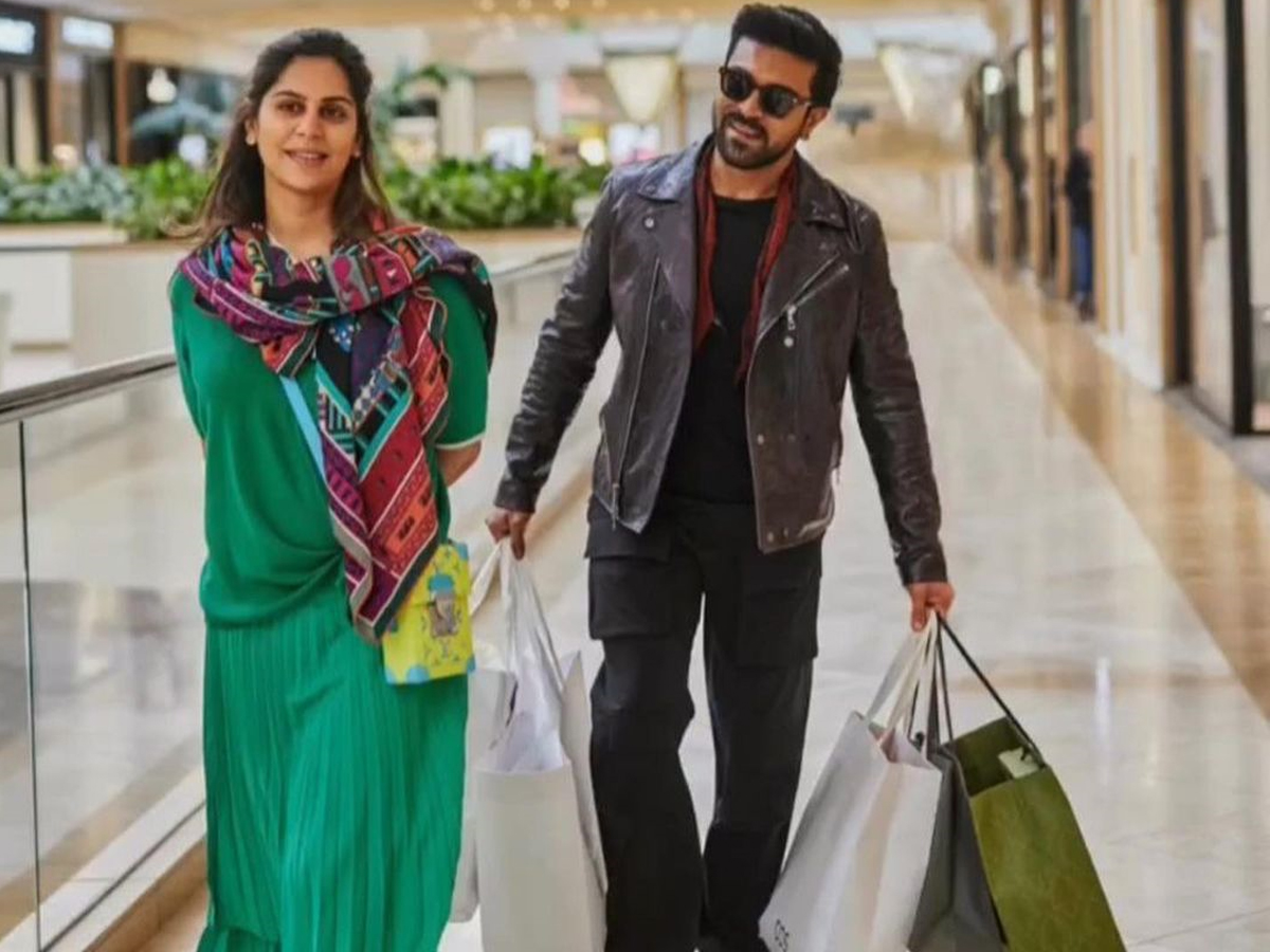 Ram Charan Upasana 11th Wedding Anniversary Photo Gallery - Sakshi13