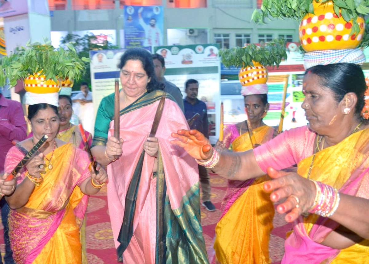 womens welfare celebrations 2023 in Ravindra Bharathi - Sakshi8