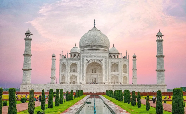 Top 10 Most Famous Tombs In The World - Sakshi2