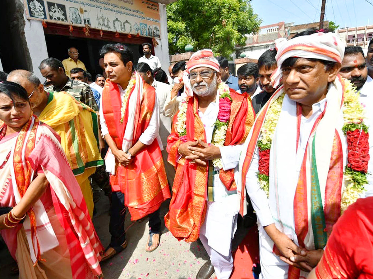 KTR Laying Foundation Stone for Re Construction of Sri Venugopala Swami Temple - Sakshi1