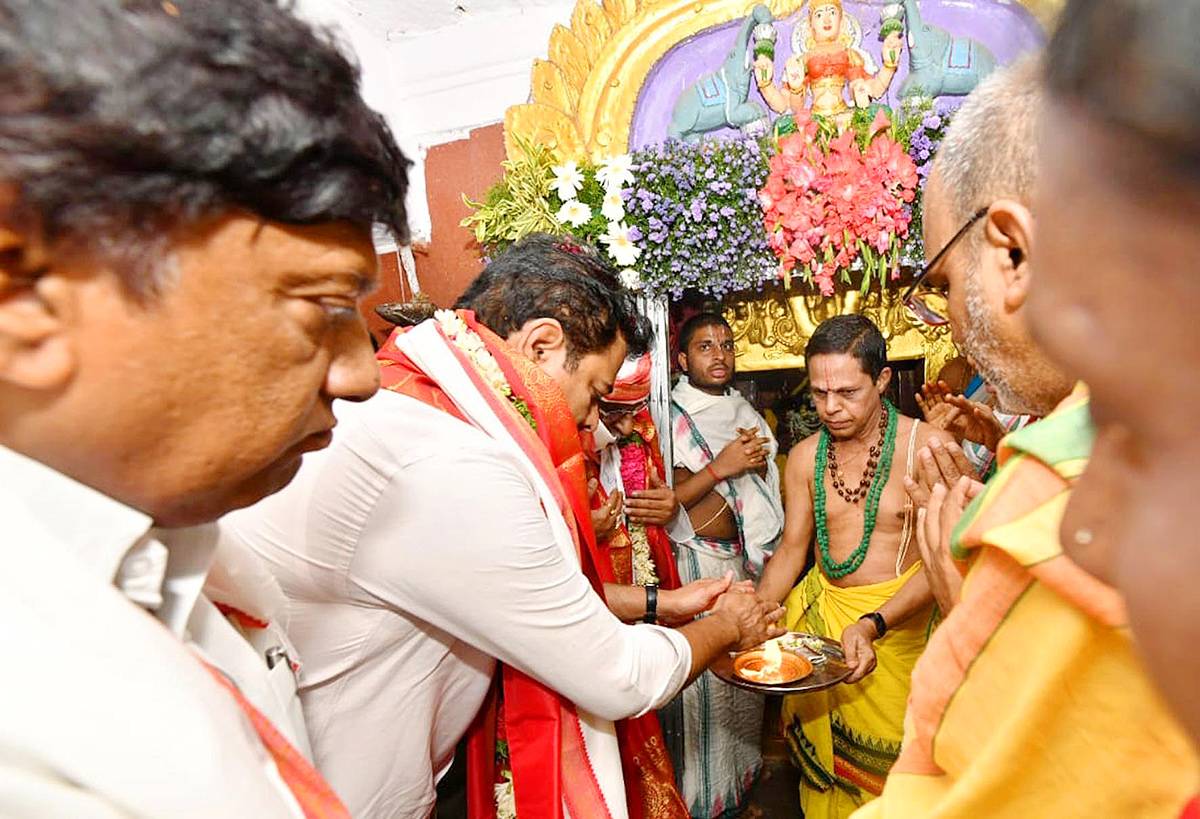 KTR Laying Foundation Stone for Re Construction of Sri Venugopala Swami Temple - Sakshi18