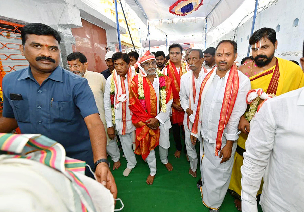 KTR Laying Foundation Stone for Re Construction of Sri Venugopala Swami Temple - Sakshi21