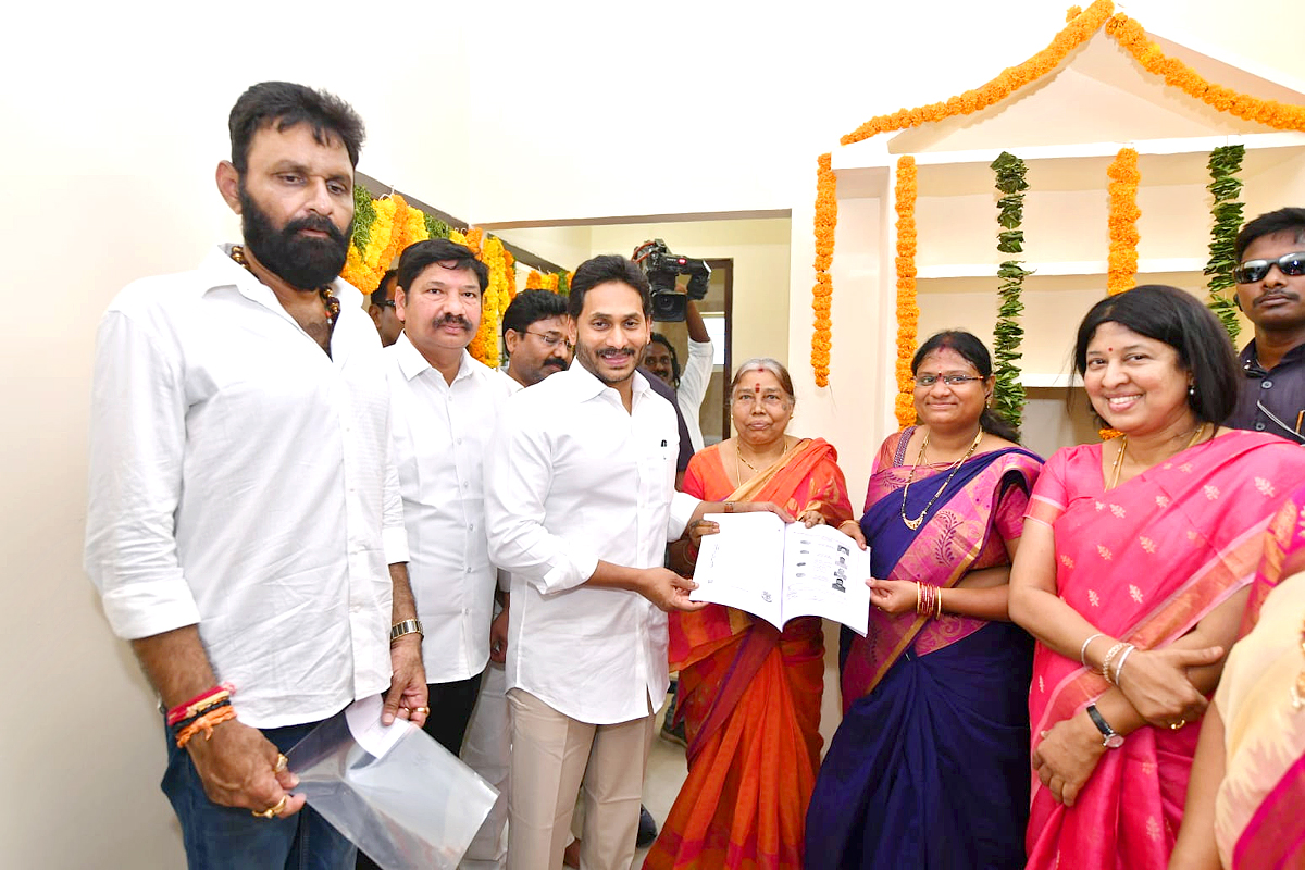 Photos Gallery Inside: AP CM YS Jagan Gudivada Visit To Distribute TIDCO Houses - Sakshi2