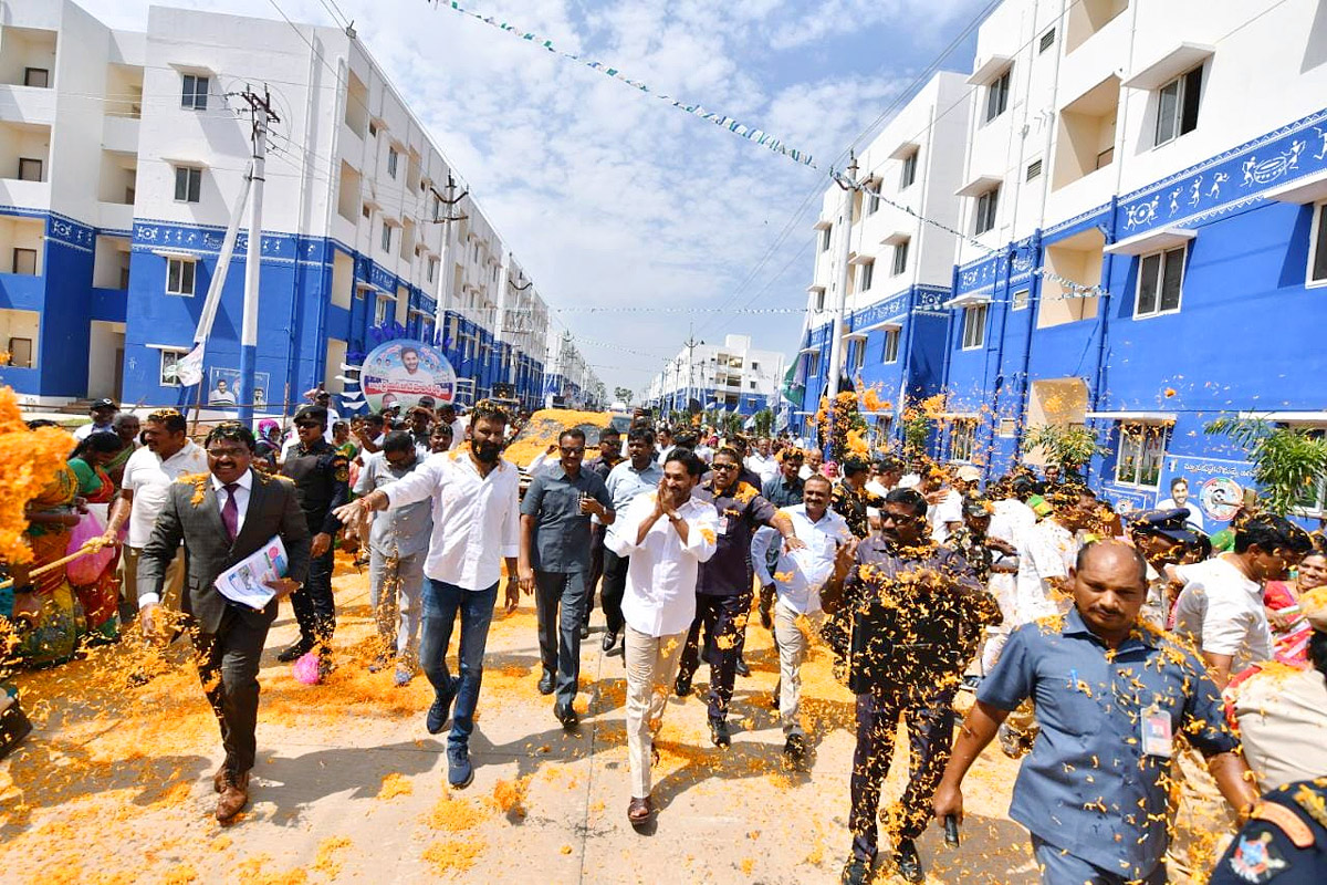 Photos Gallery Inside: AP CM YS Jagan Gudivada Visit To Distribute TIDCO Houses - Sakshi4