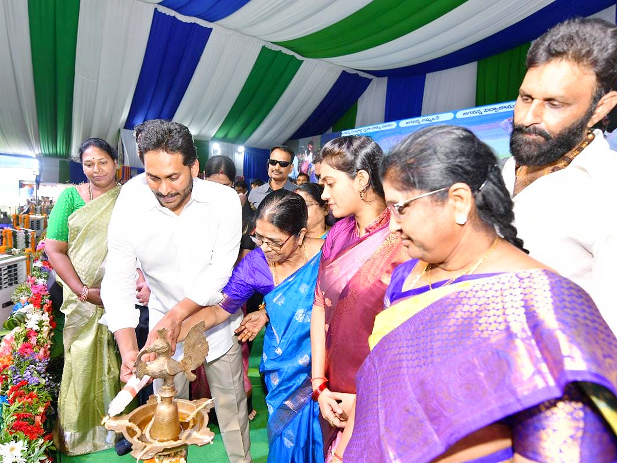 CM YS Jagan Gudivada Tour Photos - Sakshi15