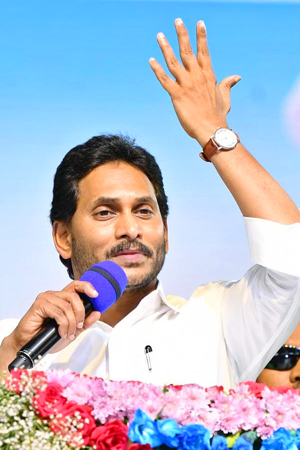 CM YS Jagan Gudivada Tour Photos - Sakshi4