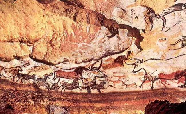 Top 10 Oldest Cave Paintings In The World - Sakshi7