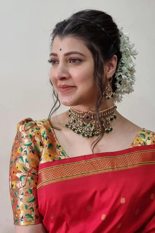  Adipurush Tejaswini Pandit Latest Photos - Sakshi8