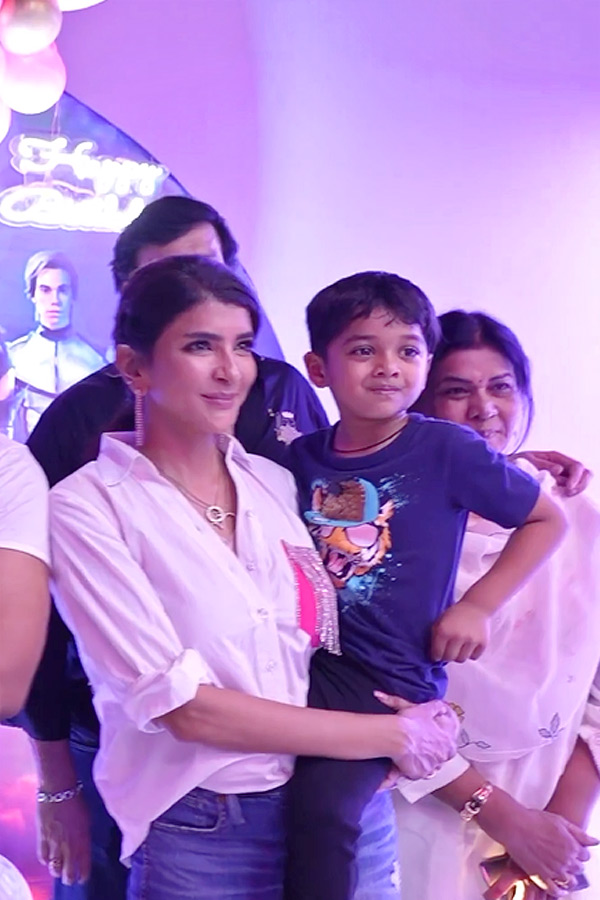 Lakshmi Manchu Daughter Birthday celebration Photos - Sakshi3