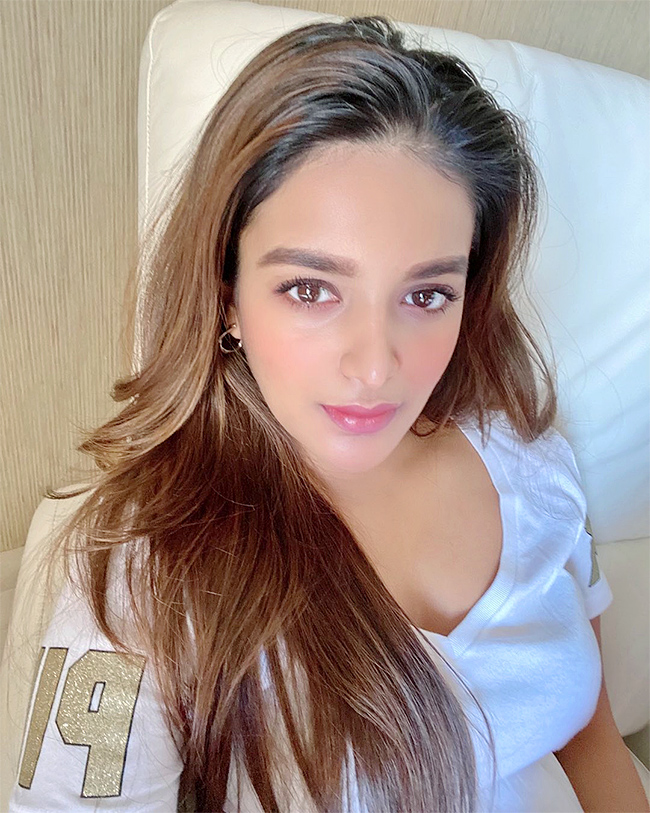 Nidhhi Agerwal Latest pics - Sakshi16