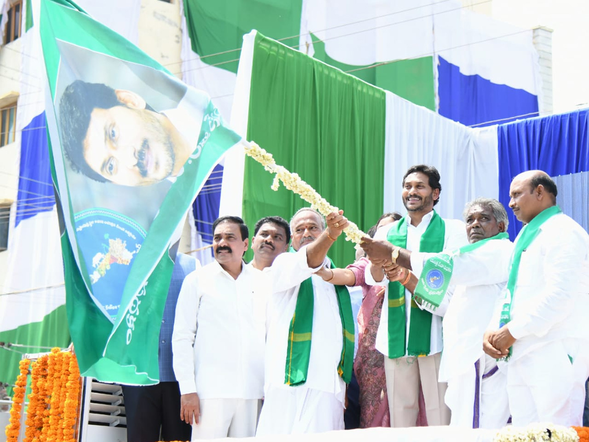 cm jagan guntur tour - Sakshi4