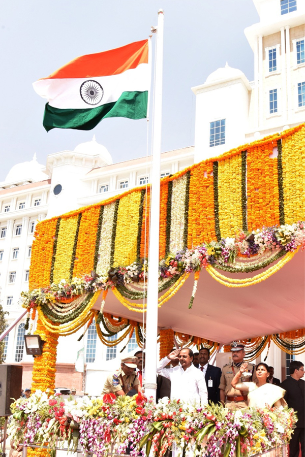 CM KCR At Telangana Formation Day 2023 Celebrations - Sakshi9