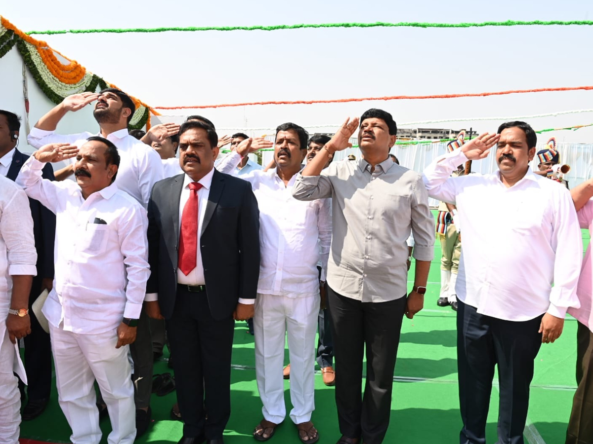 CM KCR At Telangana Formation Day 2023 Celebrations - Sakshi14