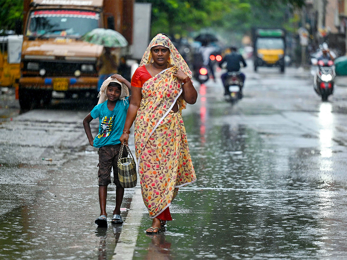 chennai rains today - Sakshi3