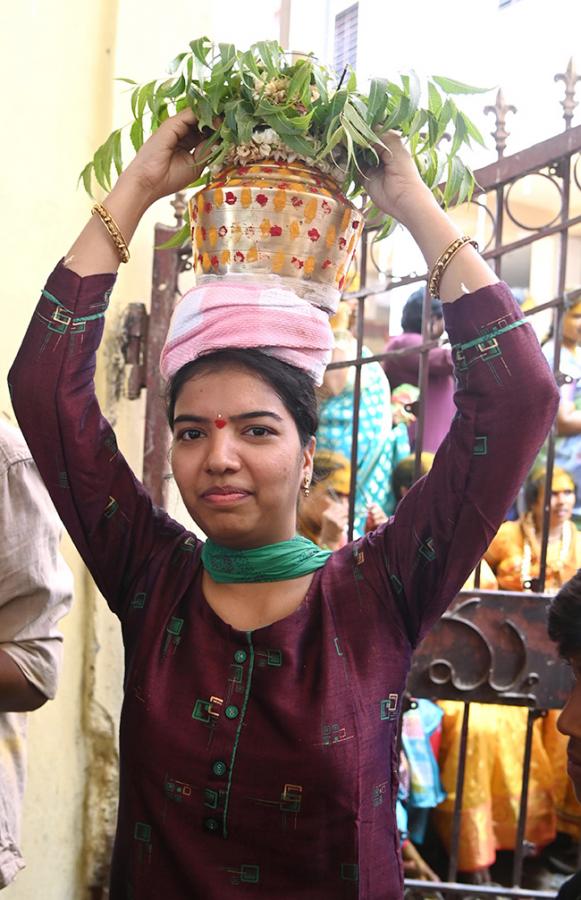 Balkampet Yellamma Kalyanotsavam Hyderabad  - Sakshi12