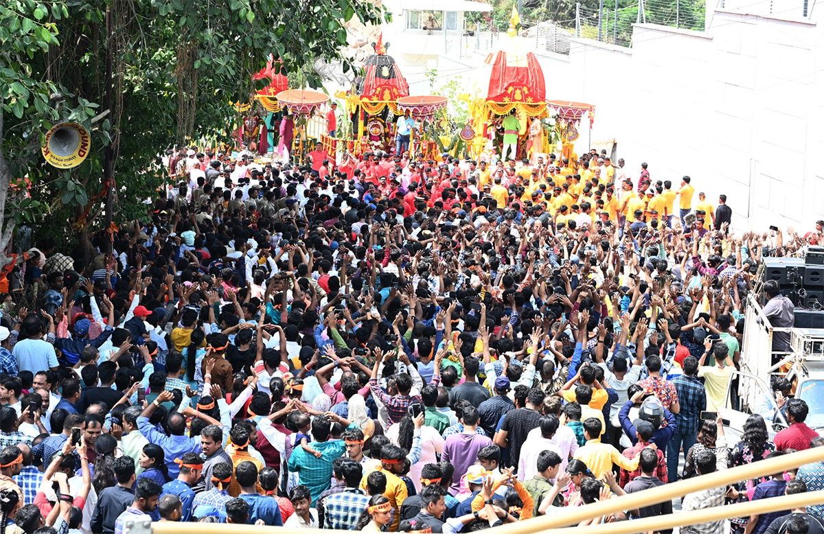 Jagannadh Ratha Yatra in Hyderabad - Sakshi11