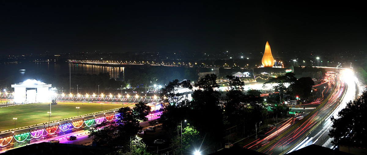 Telangana Martyrs Memorial at Hyderabad Tankbund Photos - Sakshi12