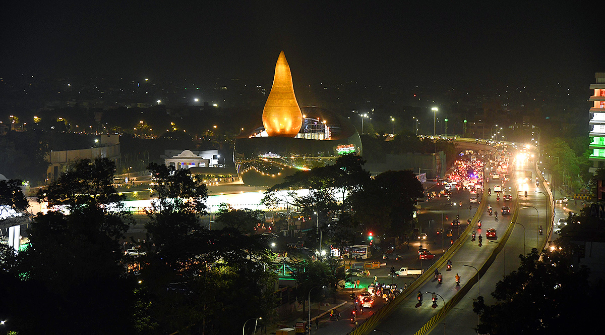 hyederabad telangana martyrs memorial - Sakshi5