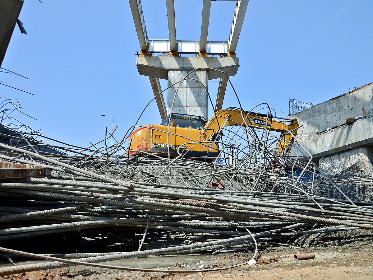 Under Construction Fly Over Collapsed in LB Nagar Photos - Sakshi13