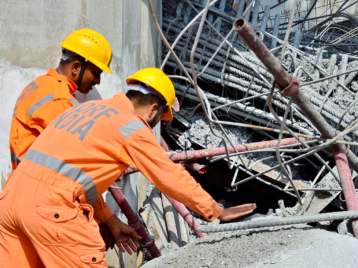 Under Construction Fly Over Collapsed in LB Nagar Photos - Sakshi14