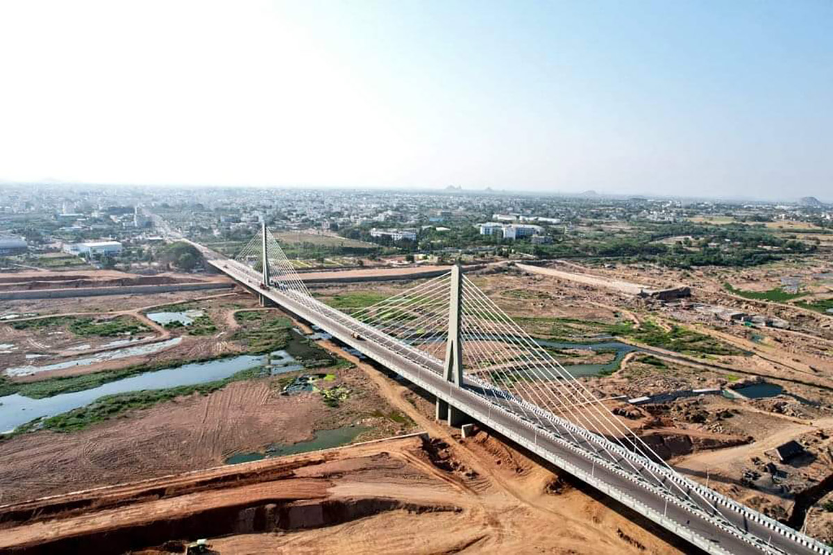 karimnagar cable bridge - Sakshi1