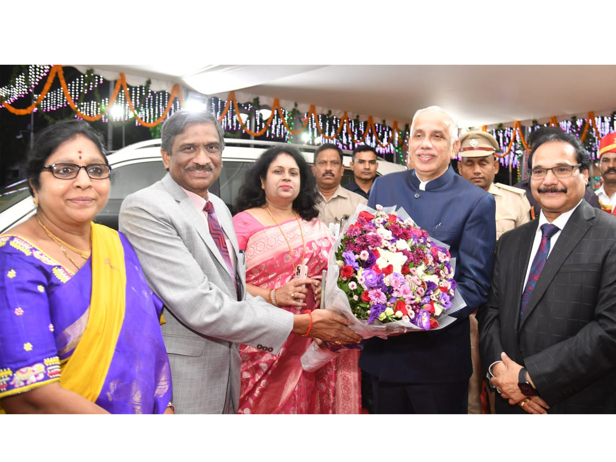 Andhra pradesh Govt Honored Supreme Court Judge Justice Prashant Kumar Mishra Photos - Sakshi11