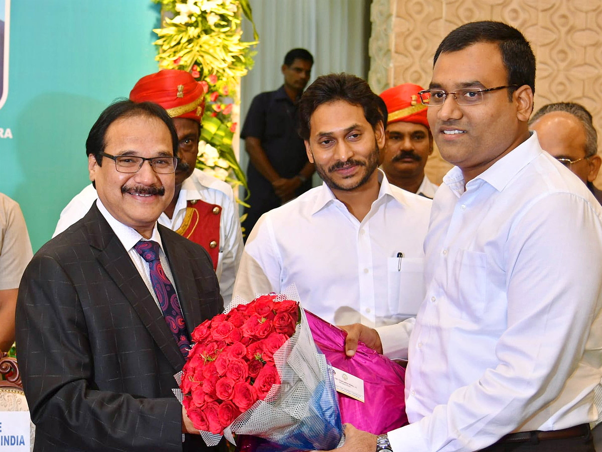 Andhra pradesh Govt Honored Supreme Court Judge Justice Prashant Kumar Mishra Photos - Sakshi29