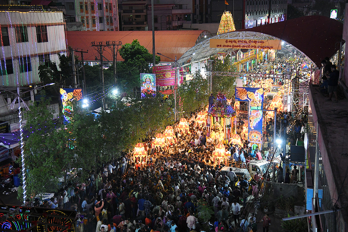 balkampet yellamma kalyanam live - Sakshi5