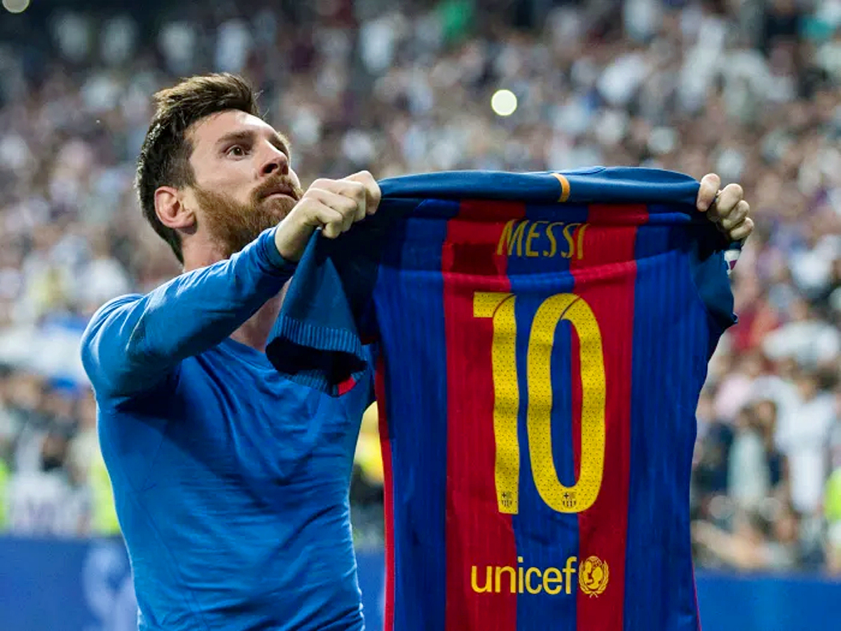 Lionel Messi Birthday: Messi Rarest Goals Rare Moments Photos - Sakshi25