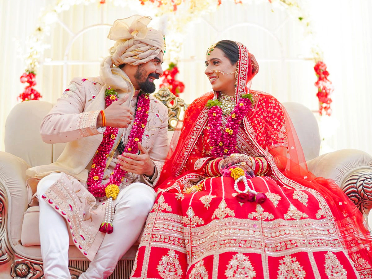 Shaakuntalam actor Kabir Duhan Singh ties the knot Photos - Sakshi3